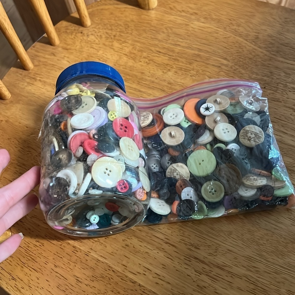 Vintage Assorted Button Collection in Jar and Bags - Picture 4 of 5